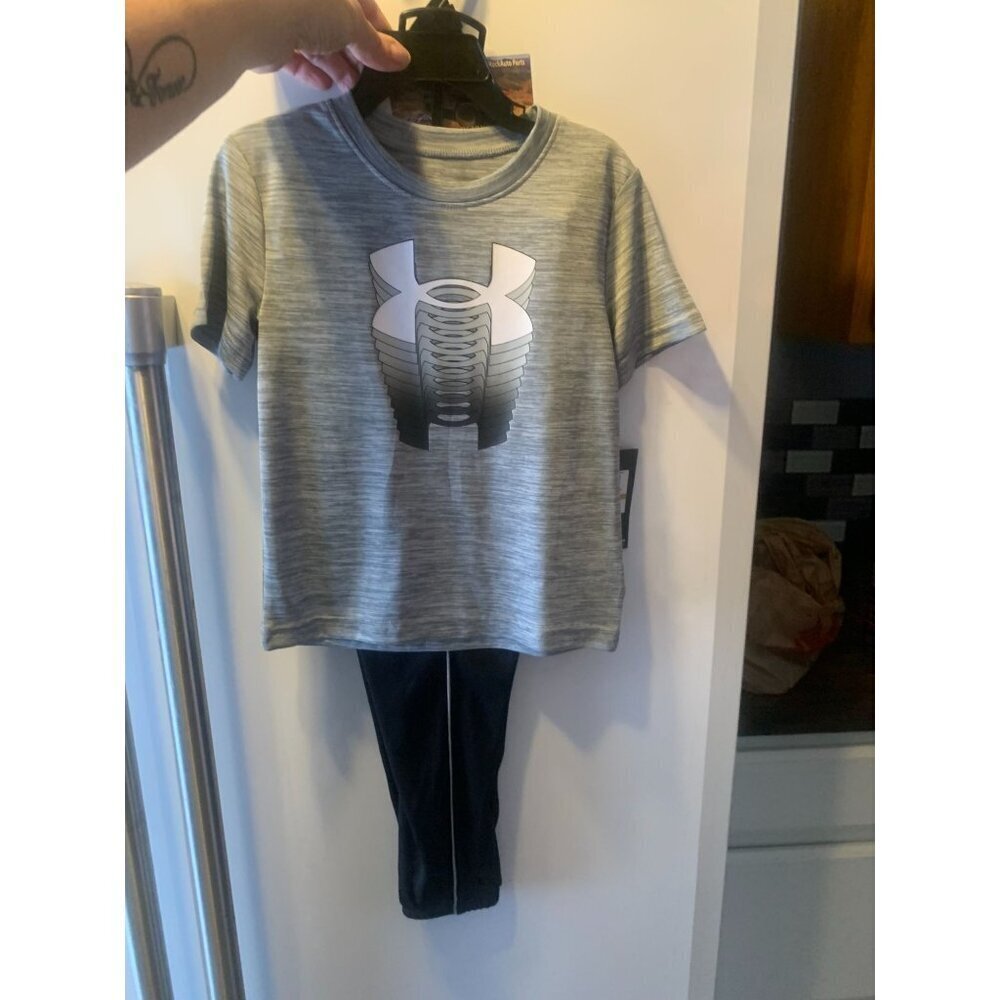 NWOT LOWEST PRICE I CAN GO REASONABLE OFFERS ACCEPTED
